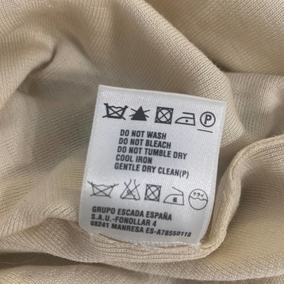 Escada Womens Sweater Size 36 Cream Gray Virgin Wool Turtleneck‎ Long Sleeves - Picture 10 of 14